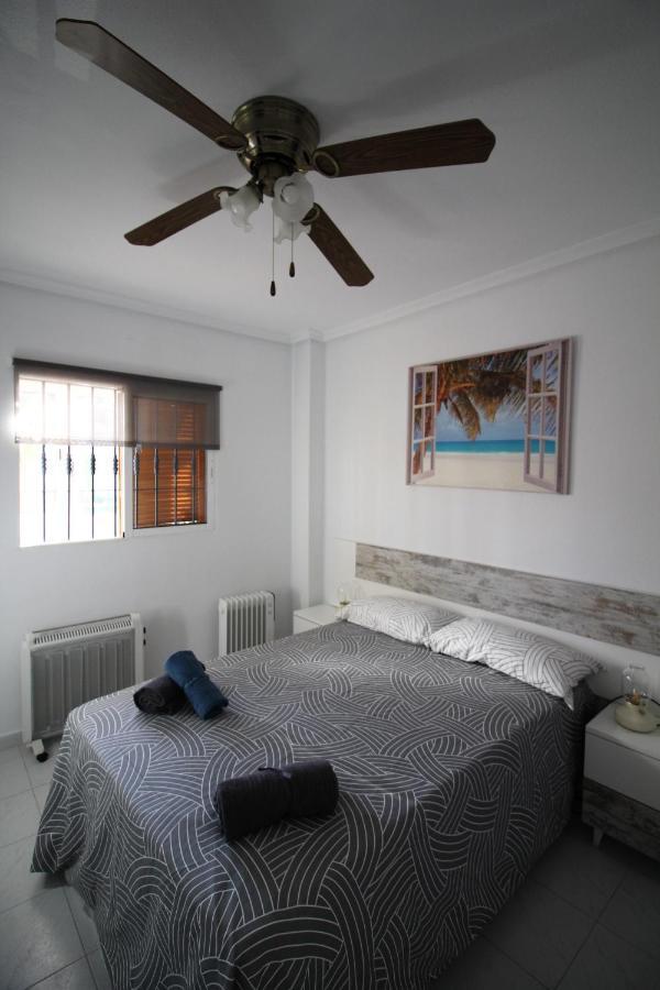 Apartamento Con Piscina En Urbanizacion Parquemar, La Mata, Torrevieja Aq-153 Экстерьер фото